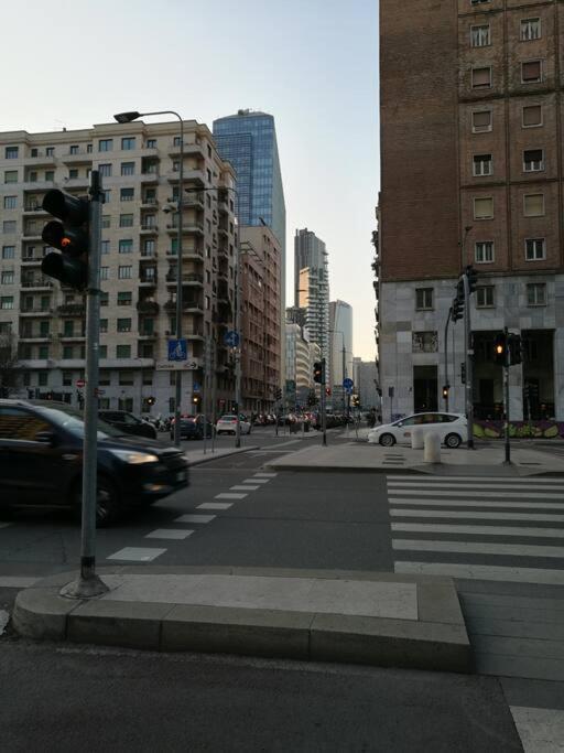 Suite Mm3/Repubblica, 2 Min. Da Staz. Centrale Milan Exterior photo